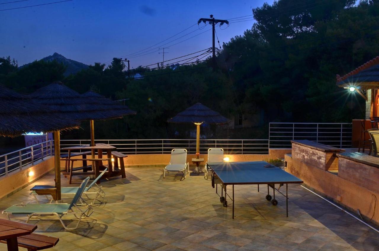 Hotel Magda Agia Marina  Extérieur photo