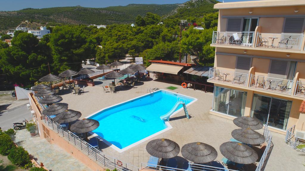 Hotel Magda Agia Marina  Extérieur photo