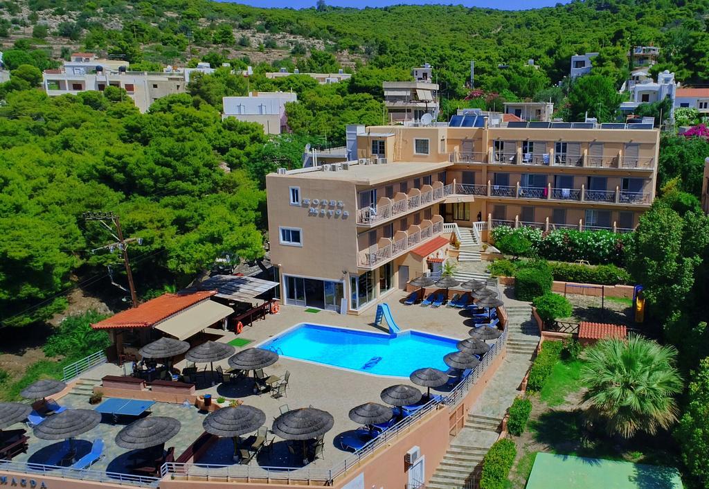 Hotel Magda Agia Marina  Extérieur photo
